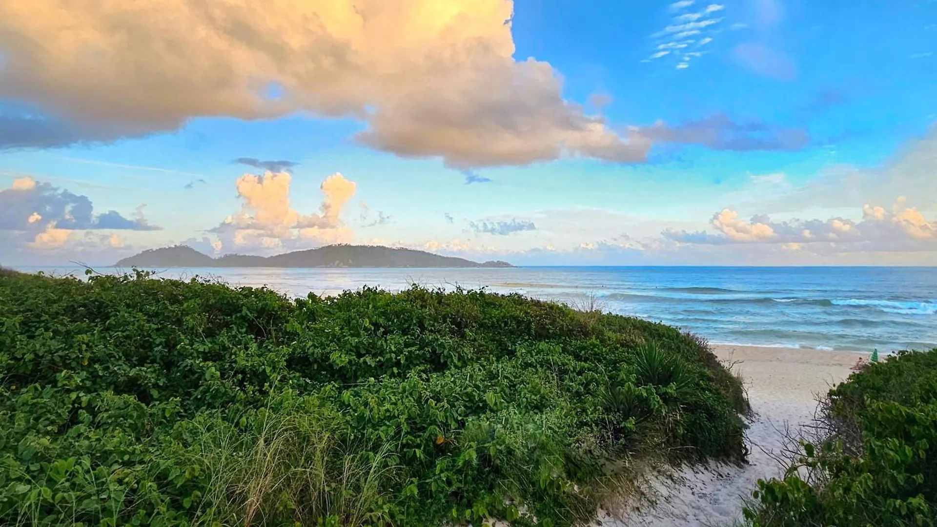 Casa de Férias Moradas Do Campeche - Pe Na Areia! Florianópolis